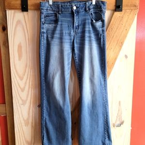 Womens American Eagle jeans